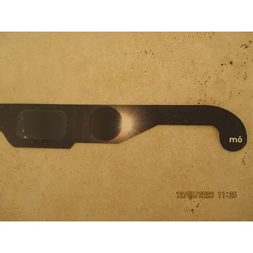 Mó - Solar eclipse glasses