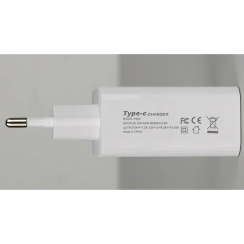 White USB charger with one USB-A and one USB-C port, integrated with a mains plug. Input: 100-240 V, 50/60 Hz, 0.5 A. Output: 9 V/7.2 A, 12 V/5.4 A, 20 V/3.25 A.