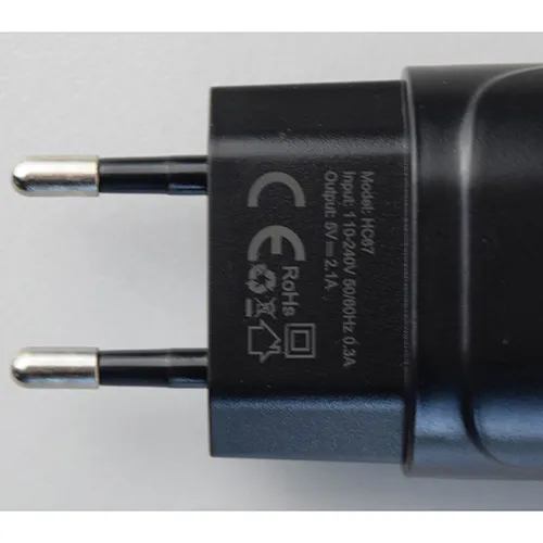 EZRA - USB charger