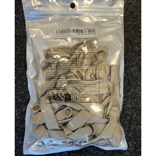 Set of grey latex balloons. Manufacturing date: 20/02/2025.